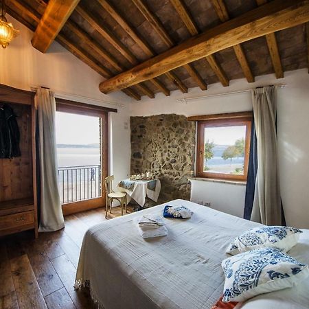 Al Vicolo Dei Pescatori Bed & Breakfast Anguillara Sabazia Dış mekan fotoğraf