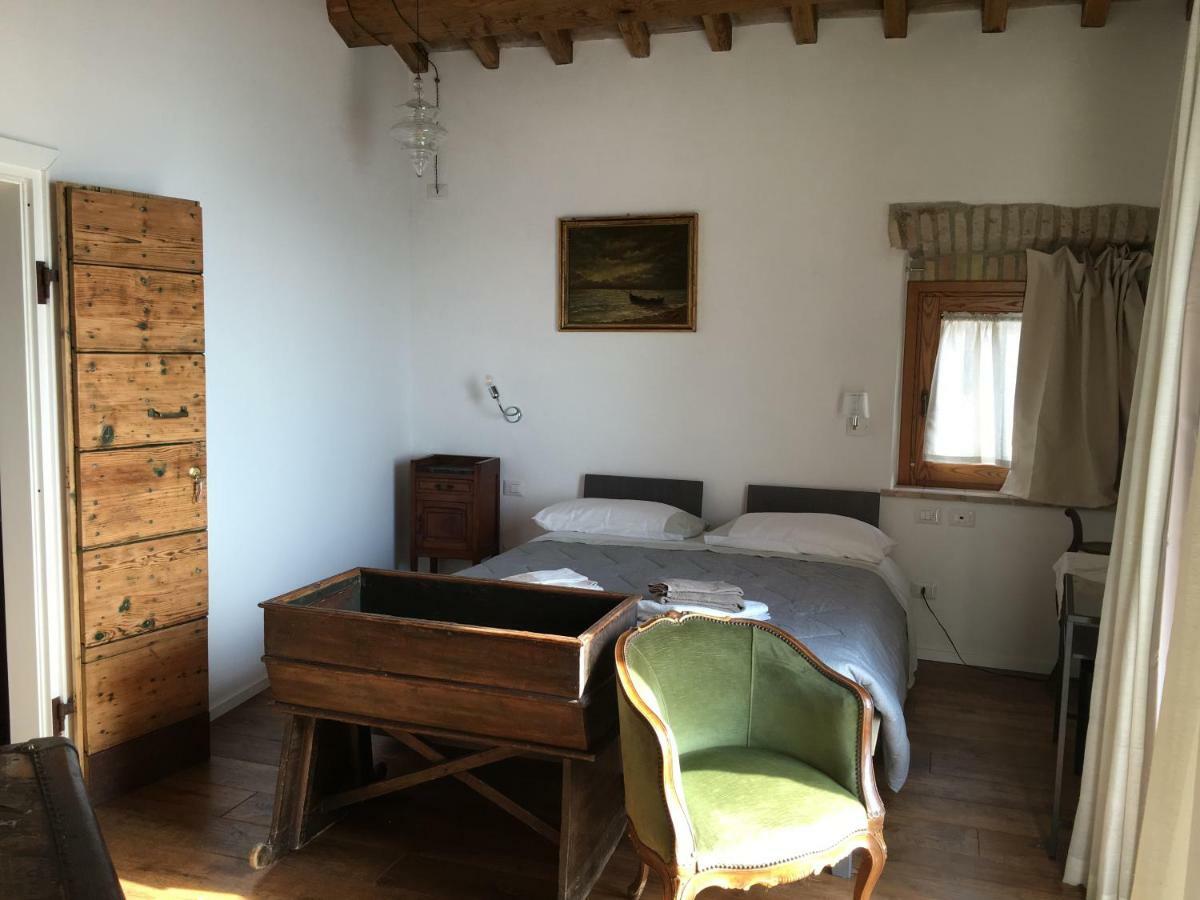 Al Vicolo Dei Pescatori Bed & Breakfast Anguillara Sabazia Dış mekan fotoğraf