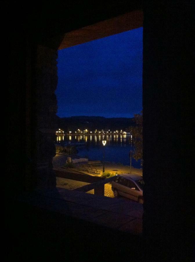 Al Vicolo Dei Pescatori Bed & Breakfast Anguillara Sabazia Dış mekan fotoğraf