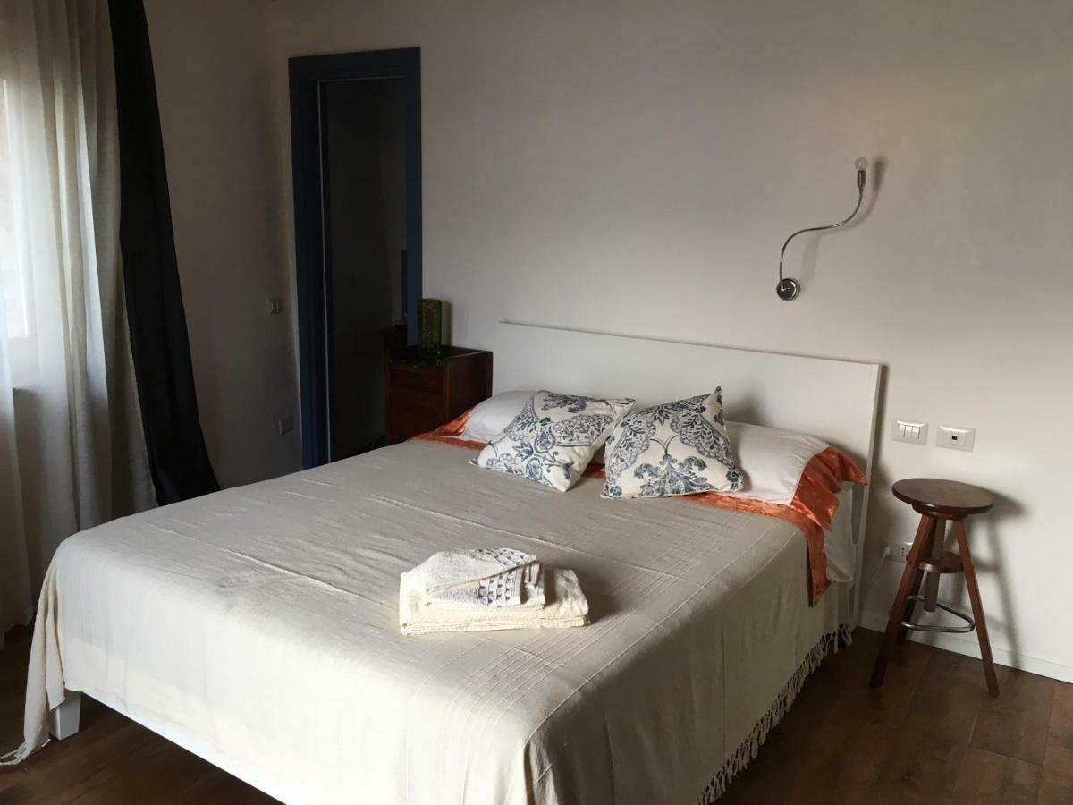 Al Vicolo Dei Pescatori Bed & Breakfast Anguillara Sabazia Dış mekan fotoğraf