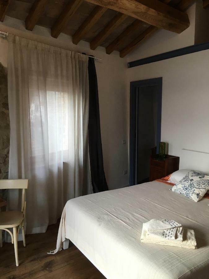 Al Vicolo Dei Pescatori Bed & Breakfast Anguillara Sabazia Dış mekan fotoğraf