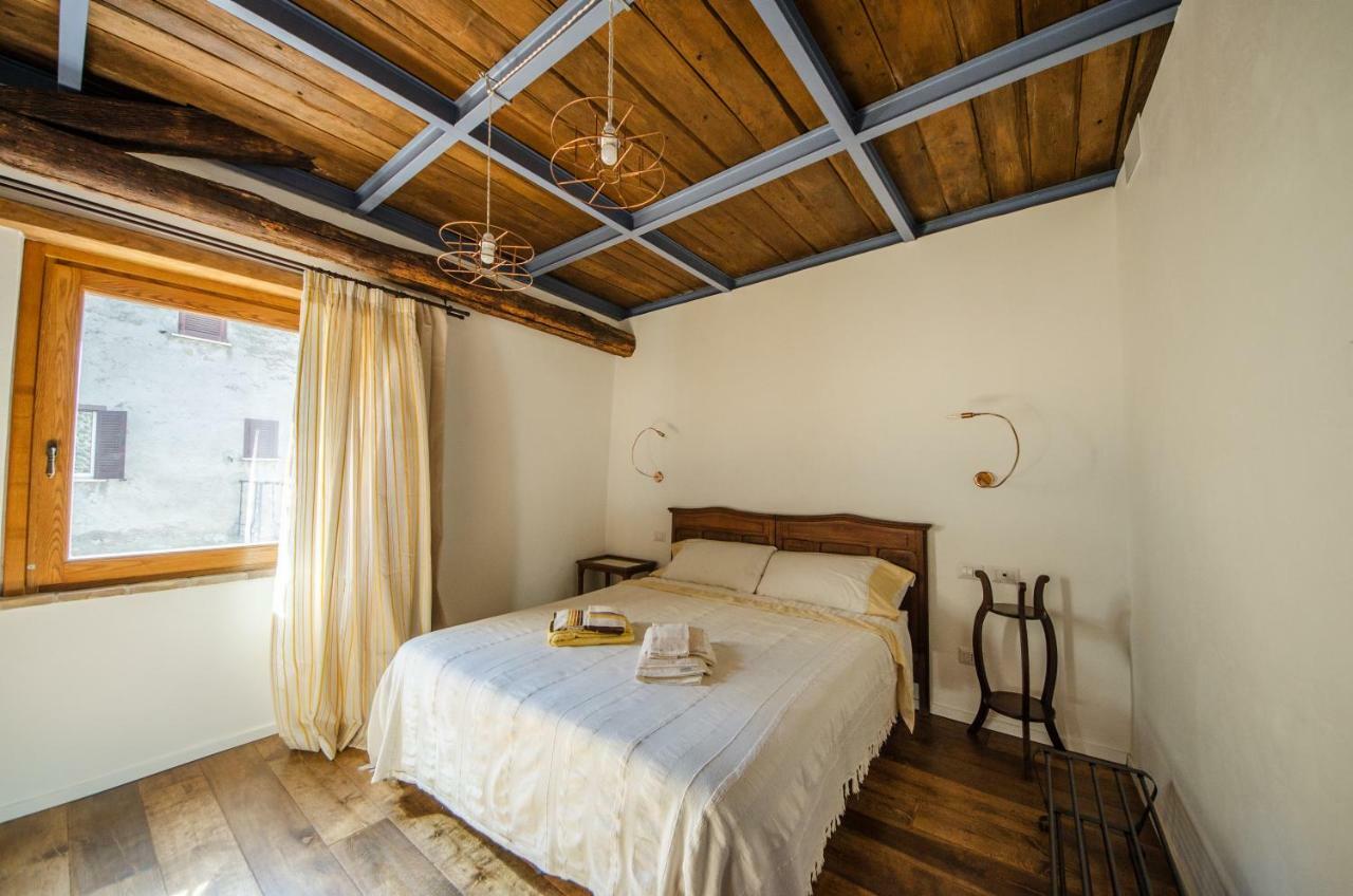Al Vicolo Dei Pescatori Bed & Breakfast Anguillara Sabazia Dış mekan fotoğraf